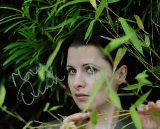 Moira Quirk autograph