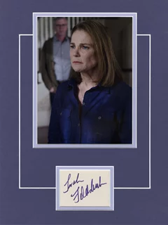 Tovah Feldshuh autograph
