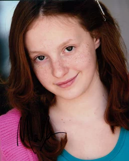 Mandalynn Carlson autograph