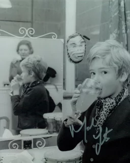 Mark Lester autograph