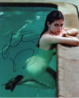 Alexandra Daddario autograph