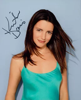 Kristin Davis autograph