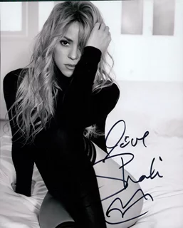 Shakira autograph