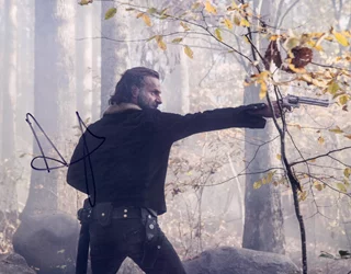 Andrew Lincoln autograph