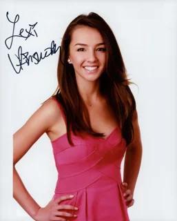Lexi Ainsworth autograph