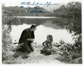 Marilyn Harris autograph