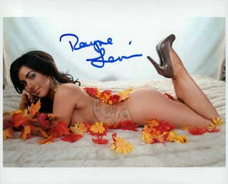 Rayne Lemire autograph