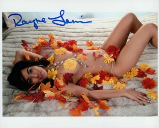 Rayne Lemire autograph