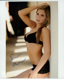 Erica Adams autograph