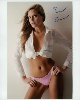 Erica Adams autograph