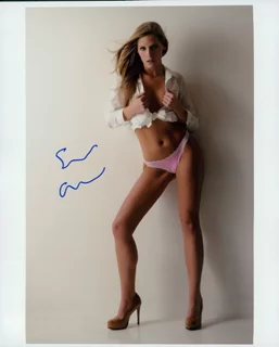 Erica Adams autograph