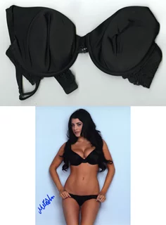 Melissa Howe autograph