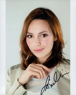 Emily O'Brien autograph