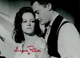 Luciana Paluzzi autograph