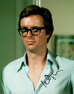 Ian Ogilvy autograph