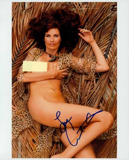 Carol Alt autograph