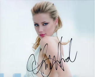Amber Heard autograph