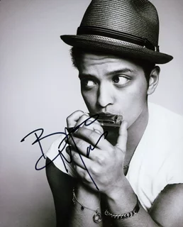 Bruno Mars autograph