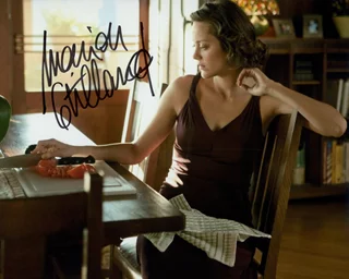 Marion Cotillard autograph