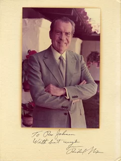 Richard Nixon autograph