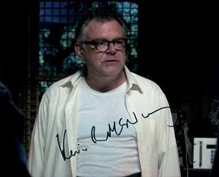 Kevin McNally autograph