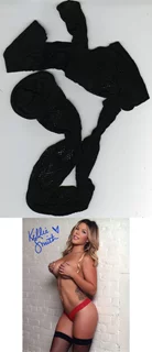 Kellie Smith autograph