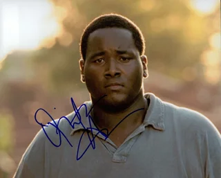 Quinton Aaron autograph
