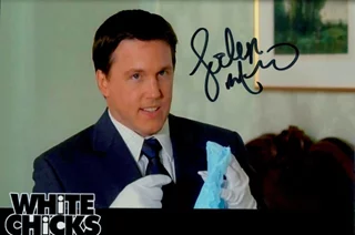 Lochlyn Munro autograph
