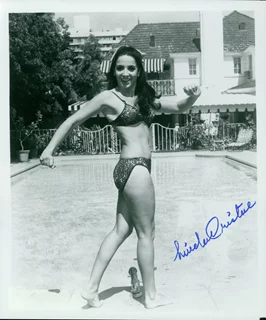 Linda Cristal autograph