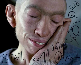 Naomi Grossman autograph