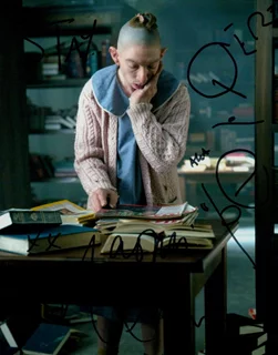 Naomi Grossman autograph