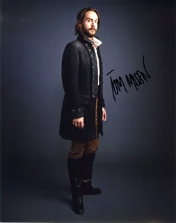 Tom Mison autograph
