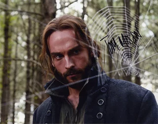Tom Mison autograph