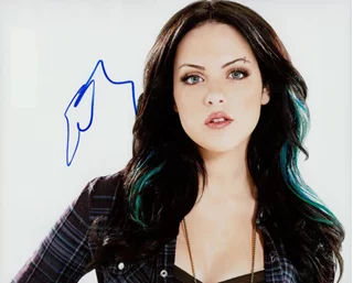 Elizabeth Gillies autograph