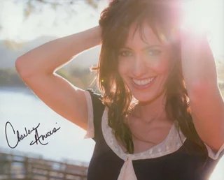 Charlene Amoia autograph