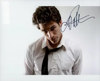 Lachlan Patterson autograph