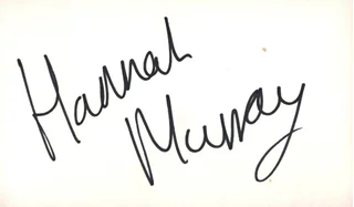 Hannah Murray autograph
