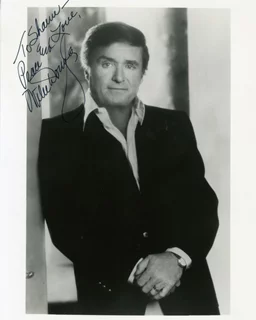 Mike Douglas autograph