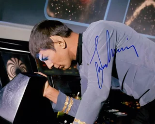 Leonard Nimoy autograph