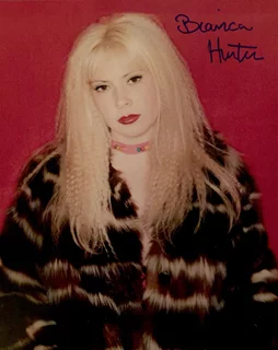Bianca Hunter autograph