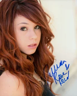 Jillian Rose Reed autograph