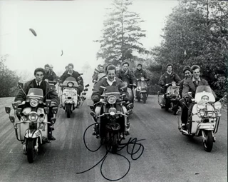 Mark Wingett autograph