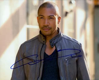 Charles Michael Davis autograph