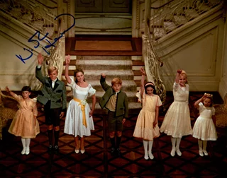 Nicholas Hammond autograph