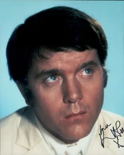 Kenneth Cope autograph
