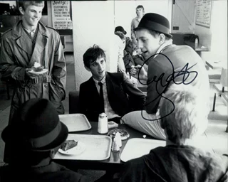 Mark Wingett autograph