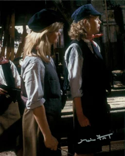 Moira Foot autograph