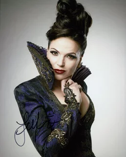 Lana Parrilla autograph