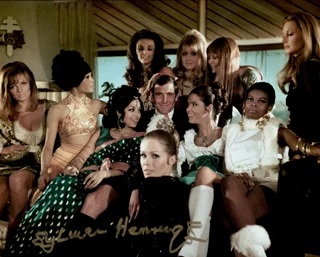 Sylvana Henriques autograph