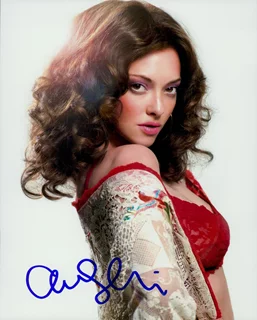 Amanda Seyfried autograph